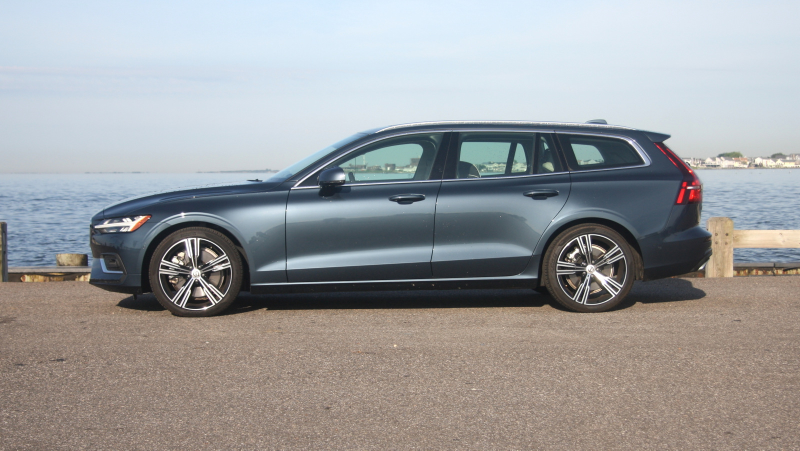 Illustration for article titled The 2019 Volvo V60 Is Not the Ideal Family Wagon It Seems Like in Theory